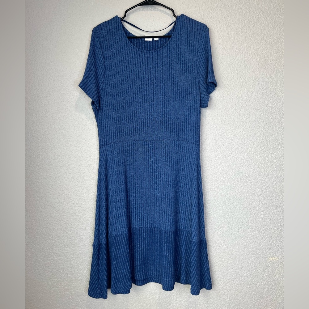 Gap Ribbed Softspun Fit and Flare Dress, L